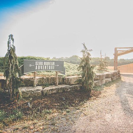 Treehouse Cozy Glamping Site Otel Branson Dış mekan fotoğraf