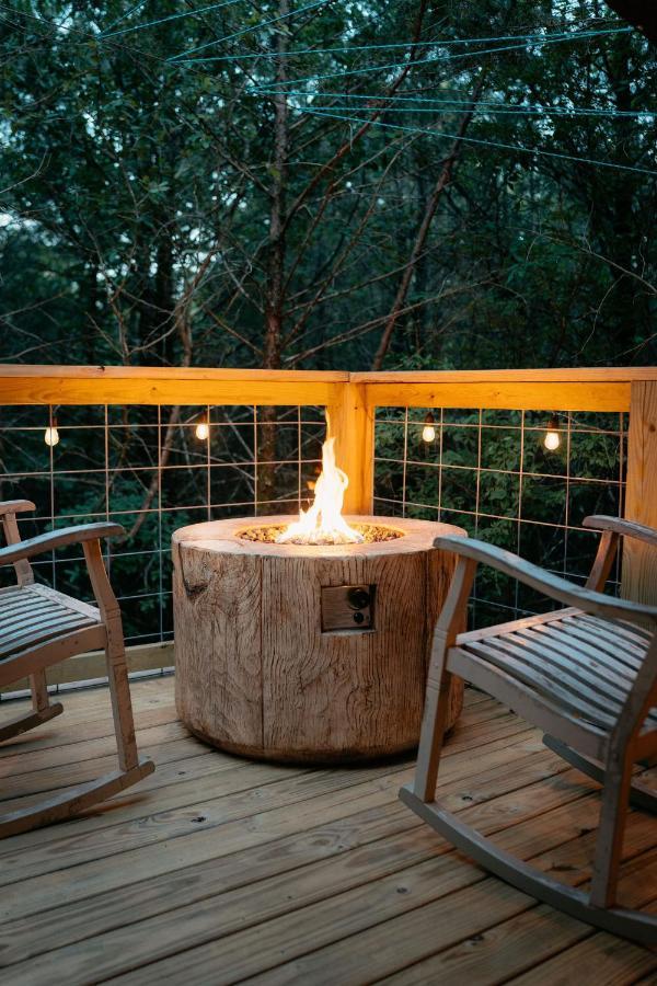 Treehouse Cozy Glamping Site Otel Branson Dış mekan fotoğraf